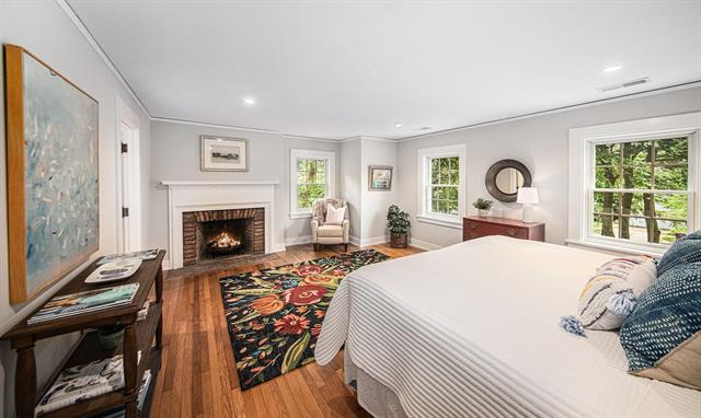 Builiding view thirty seven for 809 Berkshire, Ann Arbor, MI. 48104