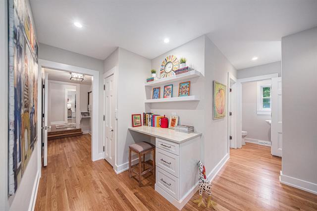 Builiding view twenty nine for 809 Berkshire, Ann Arbor, MI. 48104