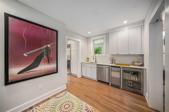 Builiding view twenty one for 809 Berkshire, Ann Arbor, MI. 48104