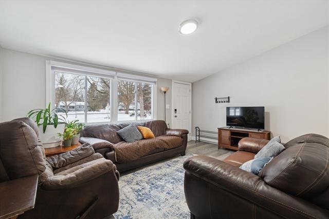 Builiding view eight for 1360 Decker, Walled Lake, MI. 48390