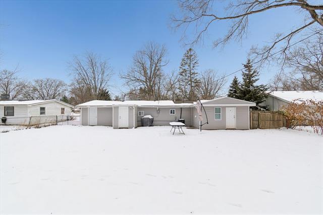 Builiding view thirty one for 1360 Decker, Walled Lake, MI. 48390