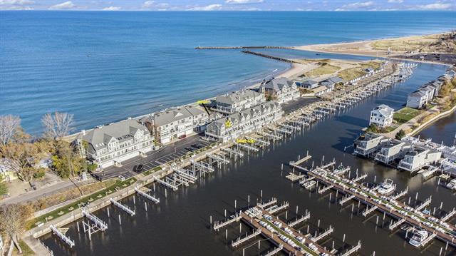 Builiding view two for 409 Lake, New Buffalo, MI. 49117