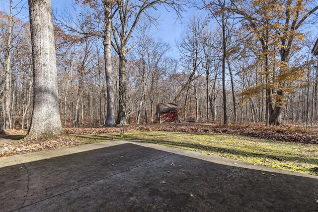 Builiding view fifteen for 6629 East, Three Oaks, MI. 49128