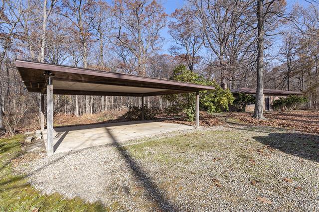 Builiding view sixteen for 6629 East, Three Oaks, MI. 49128