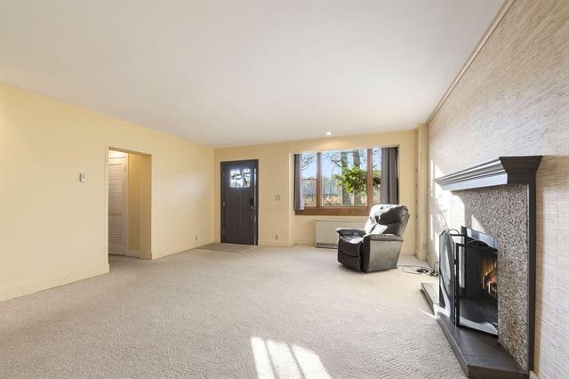 Builiding view three for 6629 East, Three Oaks, MI. 49128