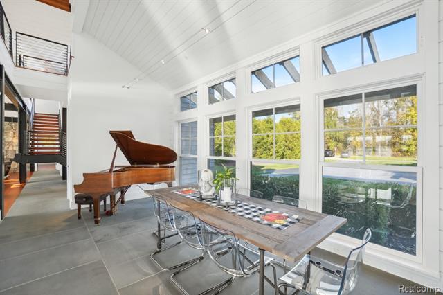 Builiding view eighteen for 12410 Woodhull Landing, Fenton, MI. 48430