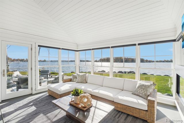 Builiding view seven for 12410 Woodhull Landing, Fenton, MI. 48430