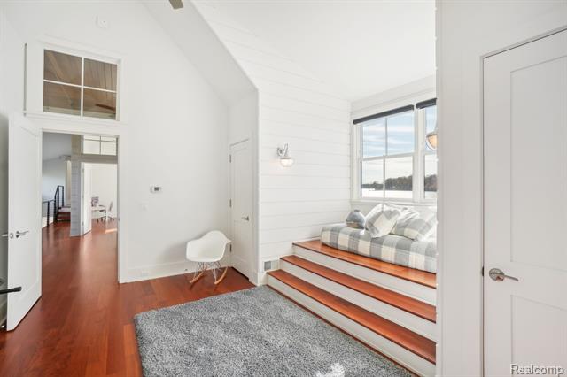 Builiding view thirty five for 12410 Woodhull Landing, Fenton, MI. 48430