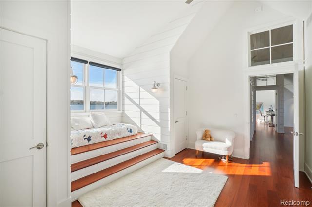 Builiding view thirty nine for 12410 Woodhull Landing, Fenton, MI. 48430