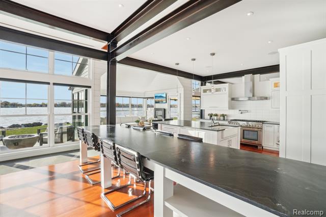 Builiding view twelve for 12410 Woodhull Landing, Fenton, MI. 48430