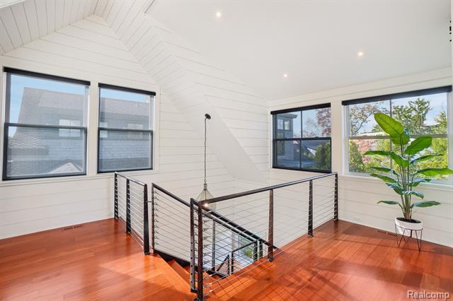 Builiding view twenty six for 12410 Woodhull Landing, Fenton, MI. 48430