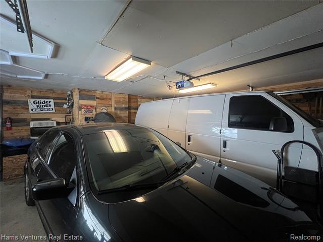 Builiding view thirty for 1535 Kings Crown, Wixom, MI. 48393