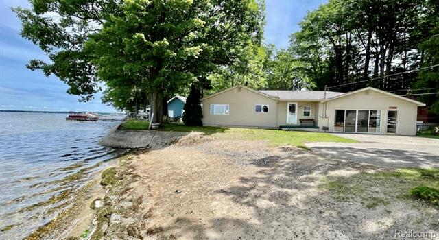 Builiding view forty for 328 Sheridan, Prudenville, MI. 48651