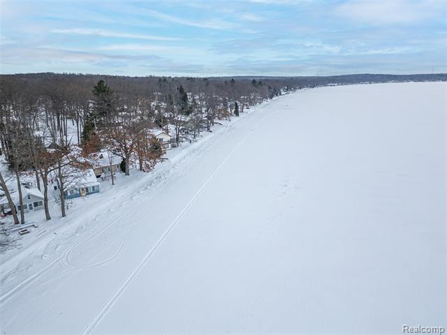 Builiding view sixty one for 328 Sheridan, Prudenville, MI. 48651