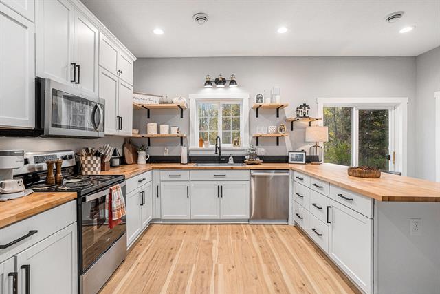 Builiding view six for 1056 Brookwood, Quincy, MI. 49082