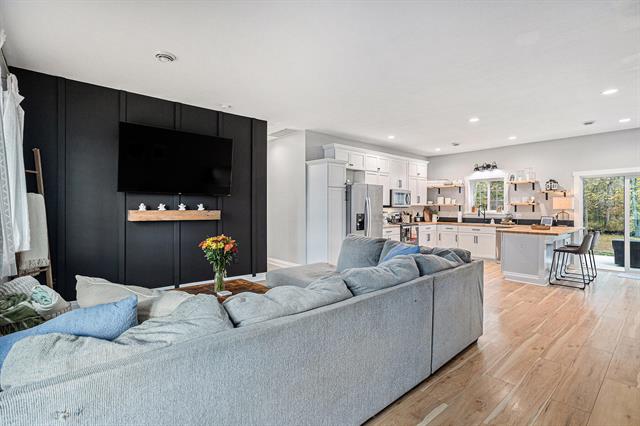 Builiding view two for 1056 Brookwood, Quincy, MI. 49082