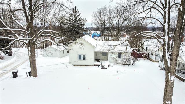 front view for 801 N 4Th Avenue, Big Rapids, Mi. 49307