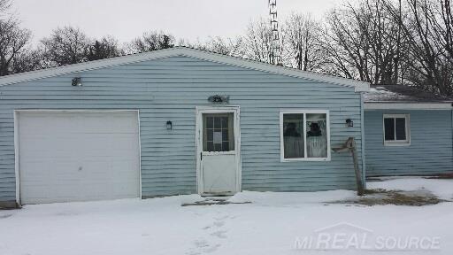 front view for 8637 Rowe Road, Pigeon, Mi. 48755