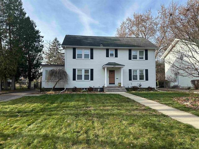 front view for 203 Ardussi Ave, Saginaw, Mi. 48602