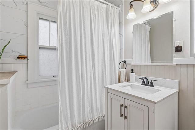 Builiding view fourteen for 1904 North, Kalamazoo, MI. 49006