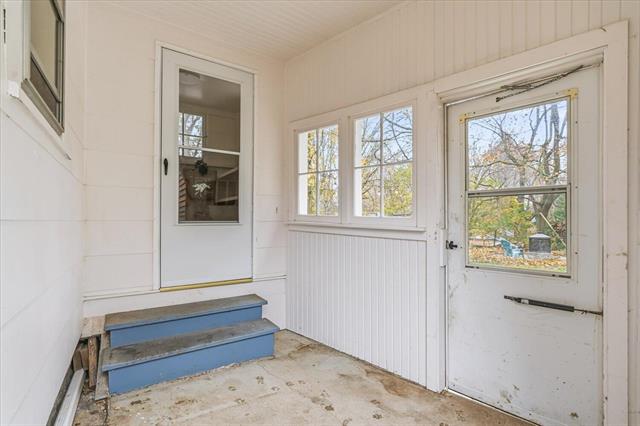 Builiding view thirty for 1904 North, Kalamazoo, MI. 49006