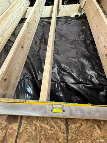 Builiding view eighteen for 3208 Ludwig, Burton, MI. 48529