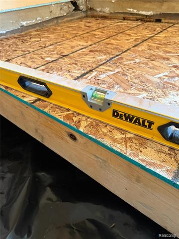 Builiding view fifteen for 3208 Ludwig, Burton, MI. 48529