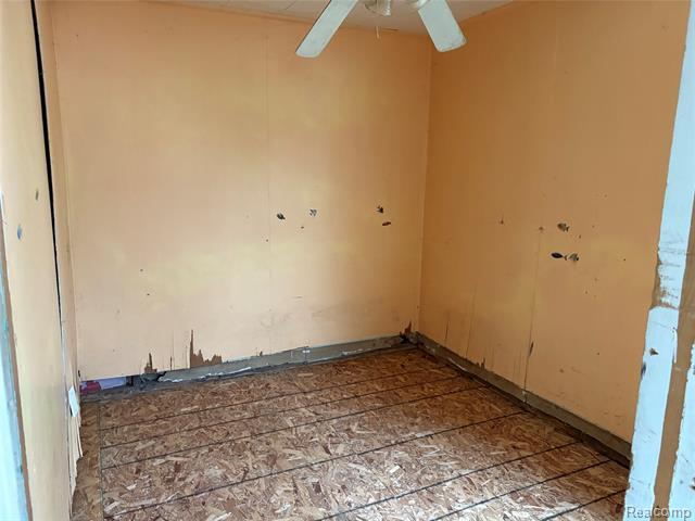 Builiding view four for 3208 Ludwig, Burton, MI. 48529