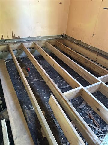 Builiding view nineteen for 3208 Ludwig, Burton, MI. 48529