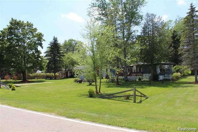 Builiding view eight for 7365 Lighthouse, Port Hope, MI. 48468