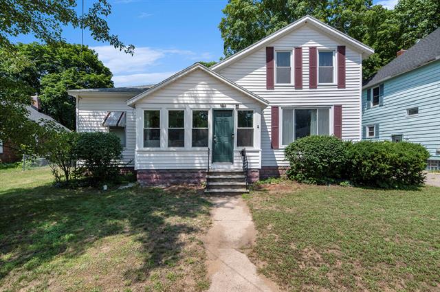 front view for 170 North Street, Allegan, Mi. 49010