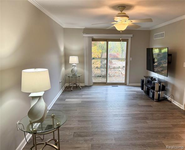 Builiding view eight for 3596 Barberry, Wixom, MI. 48393