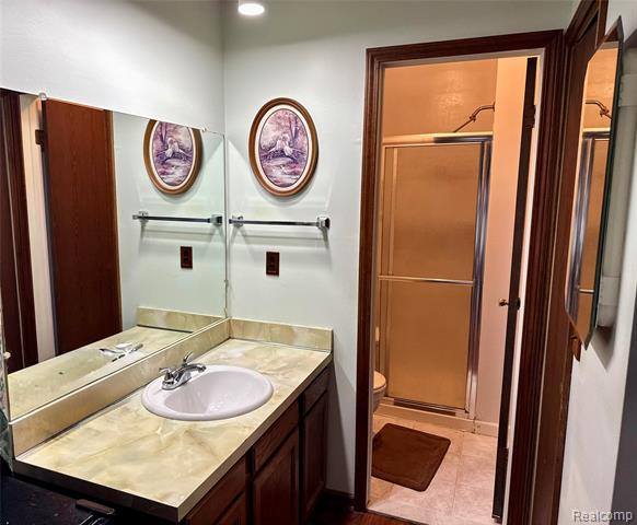 Builiding view fifteen for 3596 Barberry, Wixom, MI. 48393