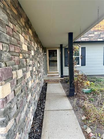 Builiding view two for 3596 Barberry, Wixom, MI. 48393