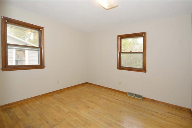 Builiding view fifteen for 11660 De, Richland, MI. 49083