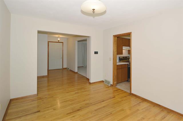 Builiding view seven for 11660 De, Richland, MI. 49083