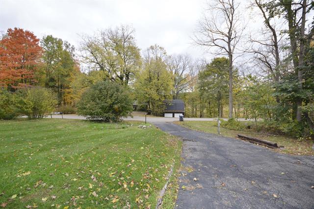 Builiding view thirty five for 11660 De, Richland, MI. 49083