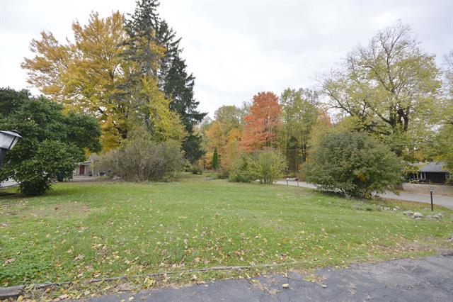 Builiding view thirty four for 11660 De, Richland, MI. 49083