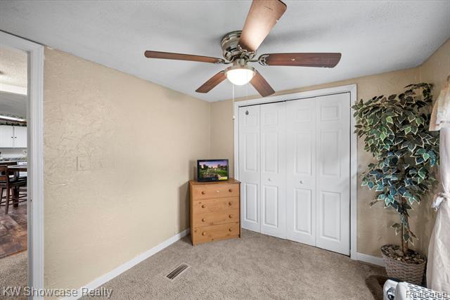 Builiding view twelve for 2916 Navarre, Monroe, MI. 48162