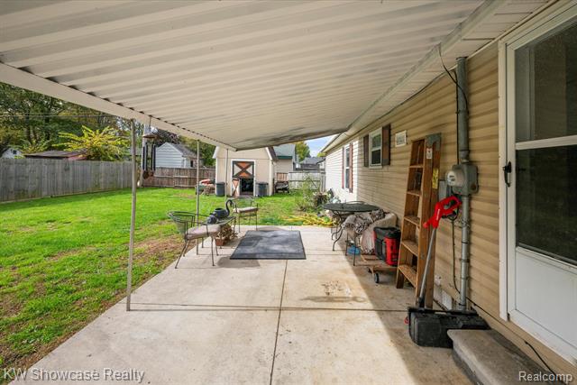 Builiding view twenty four for 2916 Navarre, Monroe, MI. 48162