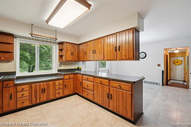 Builiding view eight for 4067 Slattery, North Branch, MI. 48461