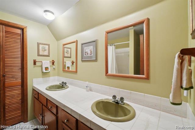 Builiding view fourteen for 4067 Slattery, North Branch, MI. 48461