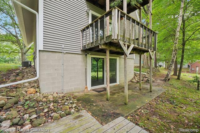 Builiding view thirty eight for 4067 Slattery, North Branch, MI. 48461