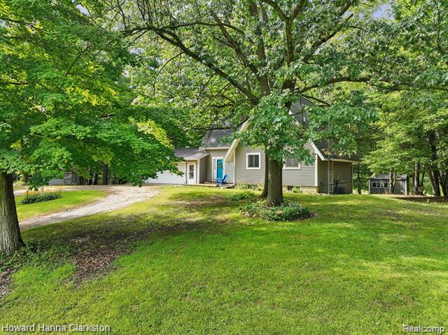 Builiding view thirty nine for 4067 Slattery, North Branch, MI. 48461