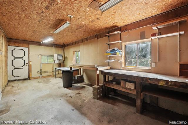 Builiding view thirty two for 4067 Slattery, North Branch, MI. 48461