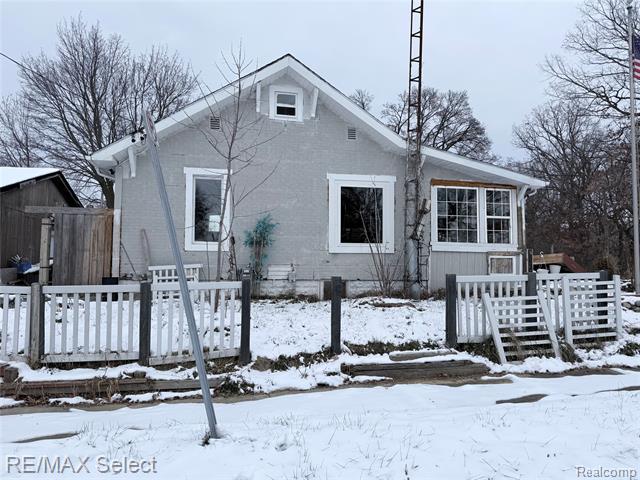 Builiding view one for 3218 Collingwood, Flint, MI. 48503