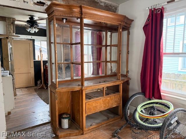 Builiding view thirteen for 3218 Collingwood, Flint, MI. 48503