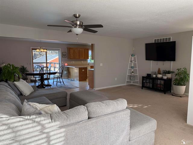 Builiding view ten for 151 Aberdeen, Monroe, MI. 48161