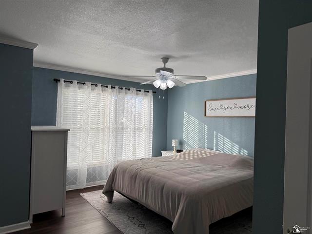 Builiding view twenty six for 151 Aberdeen, Monroe, MI. 48161