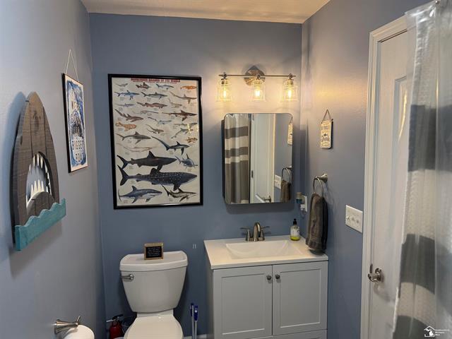 Builiding view twenty three for 151 Aberdeen, Monroe, MI. 48161